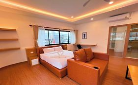 เดอะ ลอดจ์ พัทยา